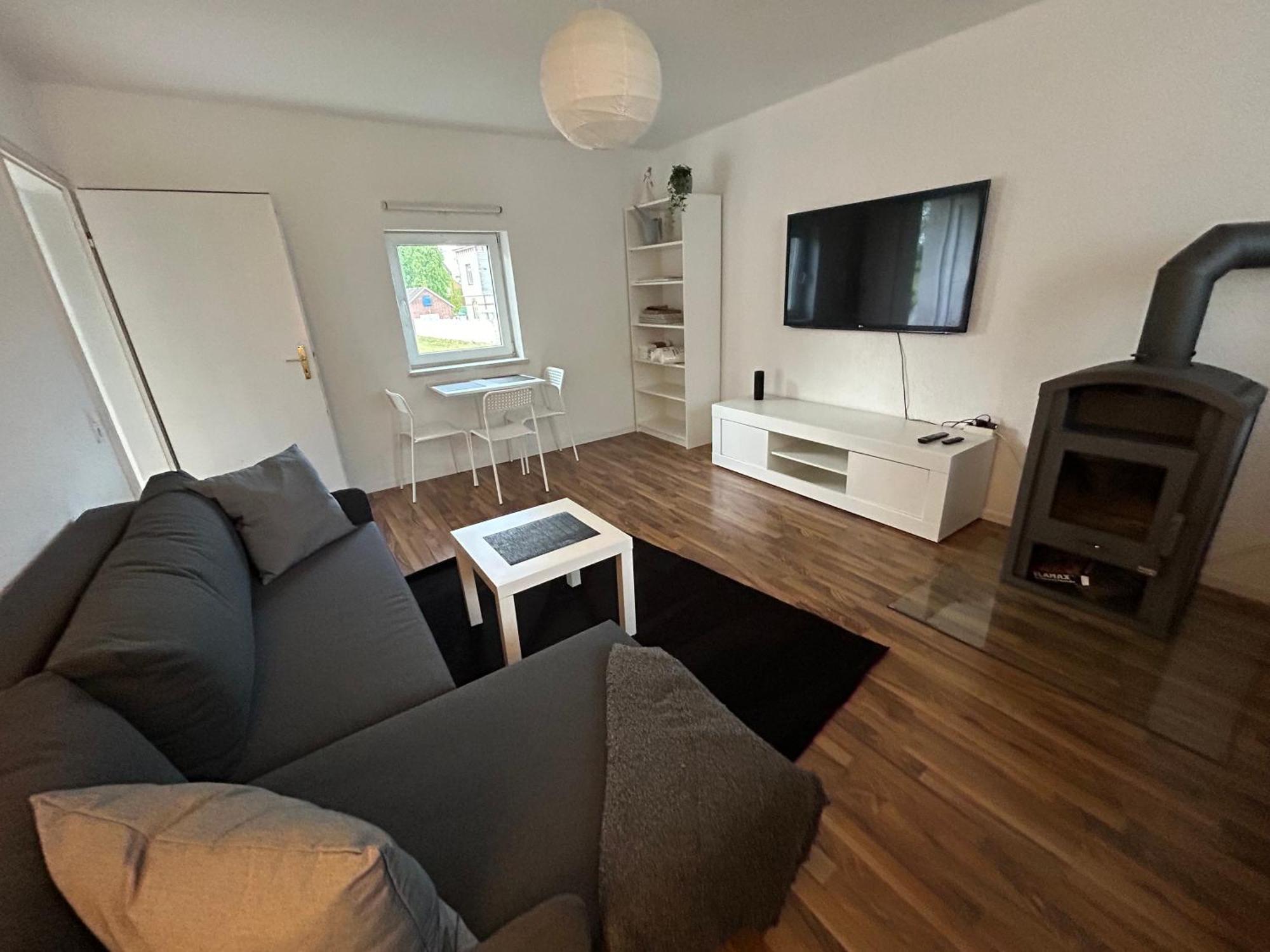 Ferienwohnung Am Fulda-Ufer Kassel Exterior foto